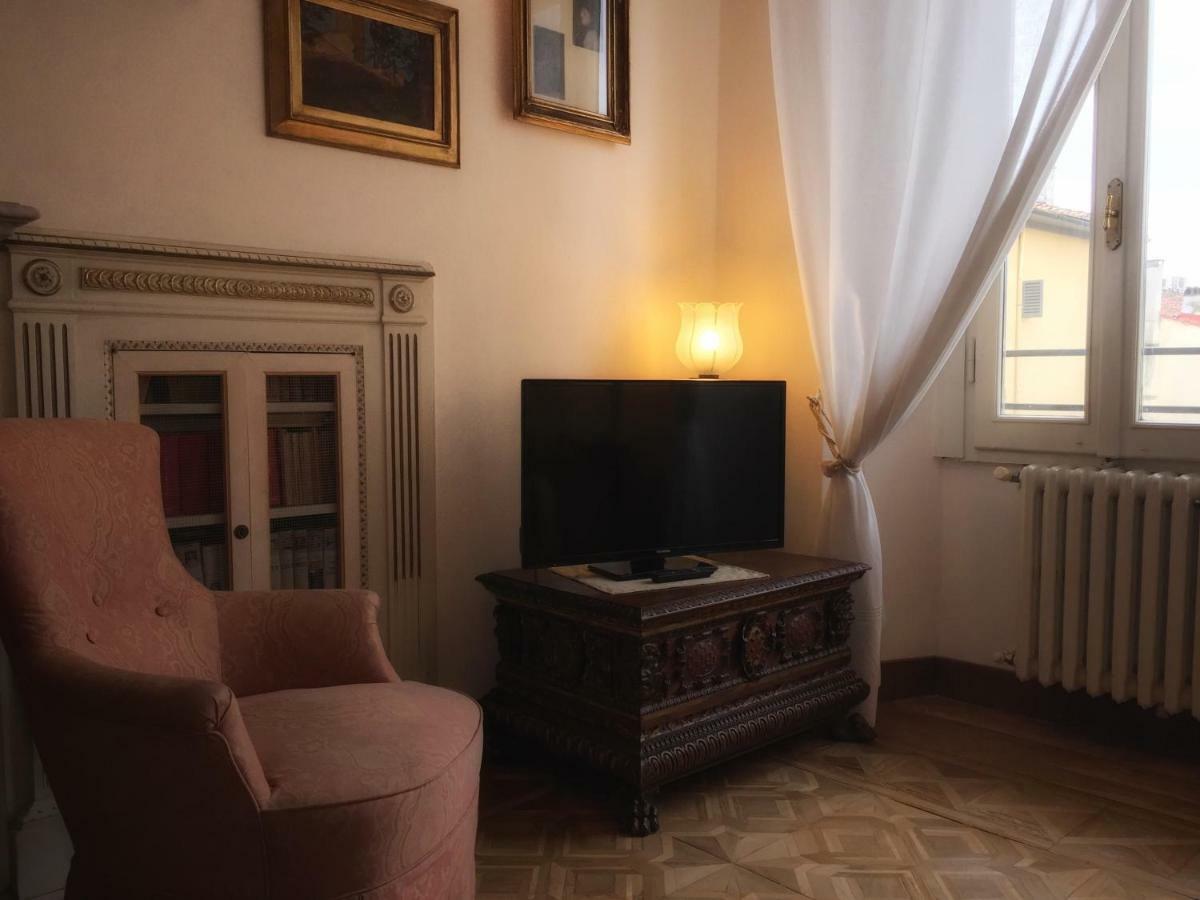 M&G Apartment Флоренция Екстериор снимка